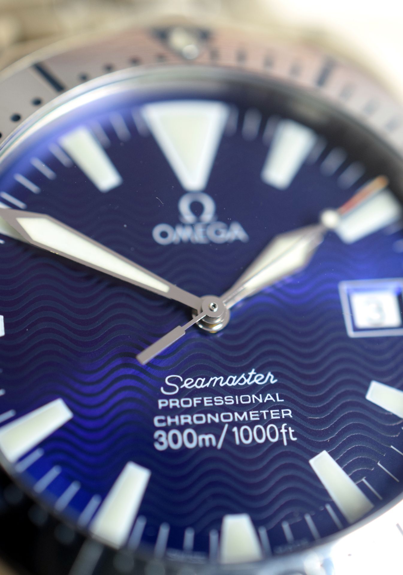 Omega Seamaster Professional Chronometer 300mts/1000ft In Titanium On Titanium Bracelet - Image 4 of 10