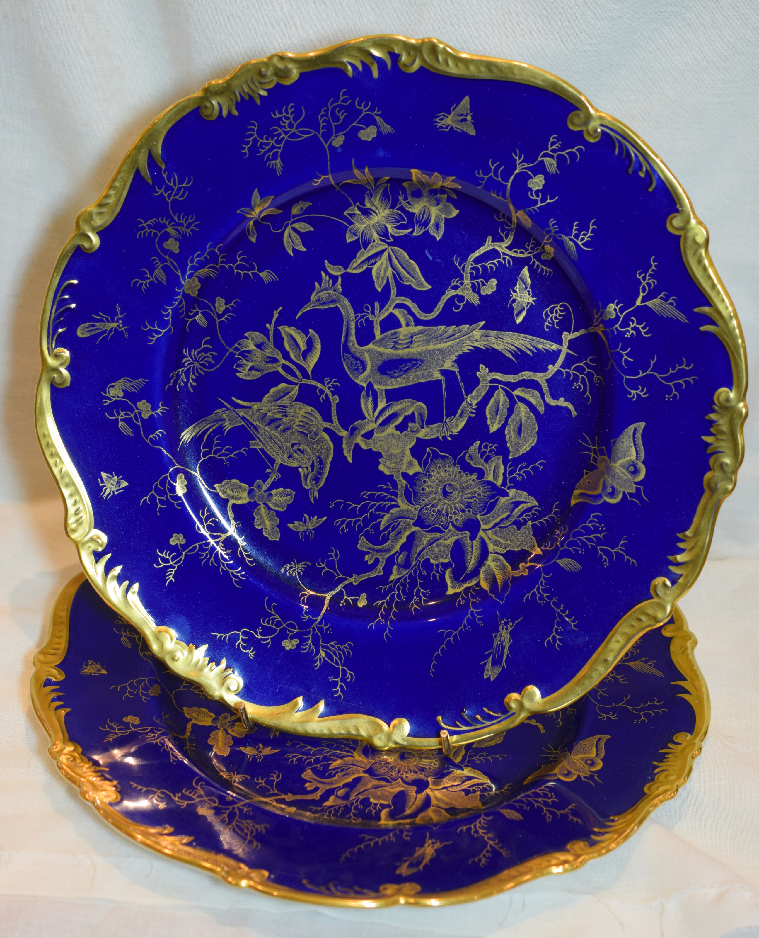Pair Of Coalport Cabinet Plates In Cobalt Blue With 22ct Gold Edging