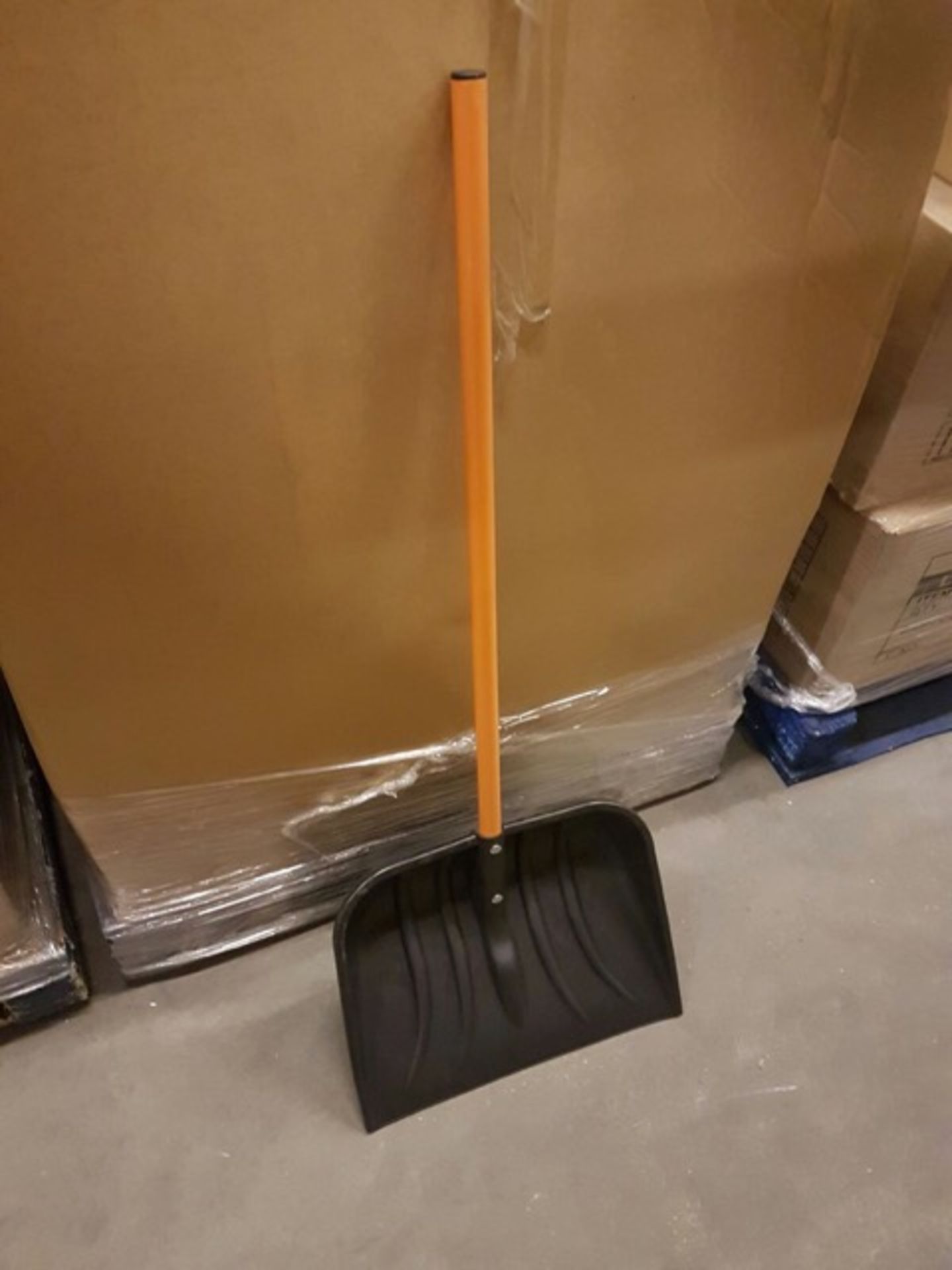 Pallet to contain 60 x Brand New High Quality Metal Handle Patrol Snow Shovels. Original RRP £9.99