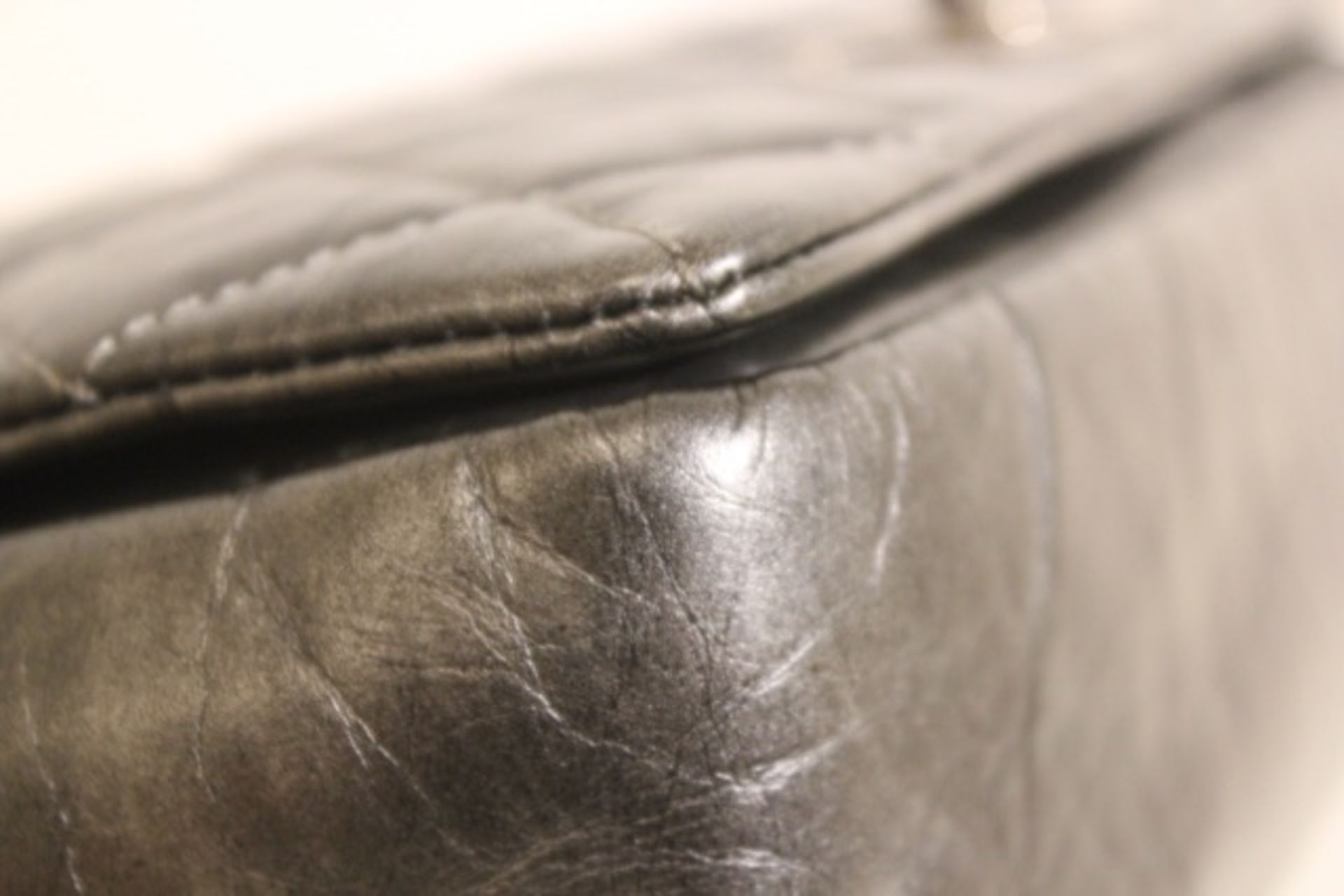 CHANEL Pondichery Flap Bag Metallic Grey with Ruthenium Hardware - Image 11 of 17