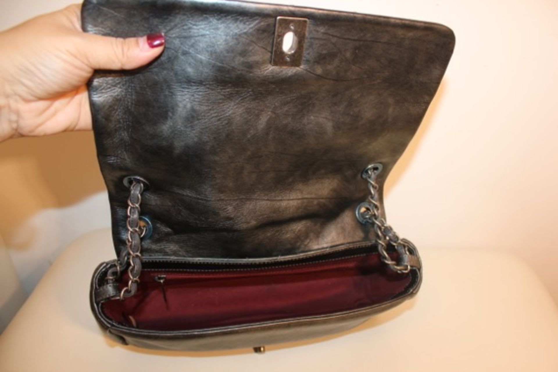 CHANEL Pondichery Flap Bag Metallic Grey with Ruthenium Hardware - Image 17 of 17