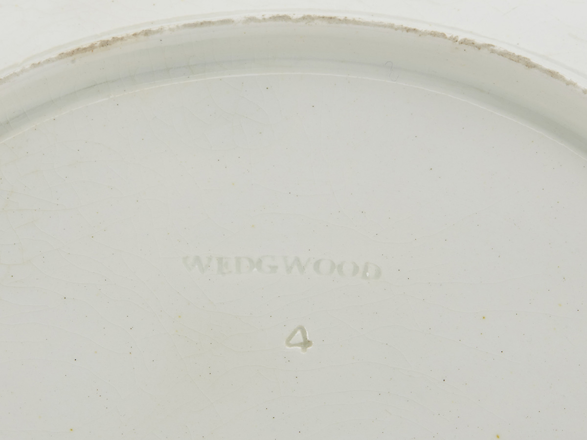 ANTIQUE WEDGWOOD MAJOLICA SERVING DISH c.1860 - Image 8 of 9