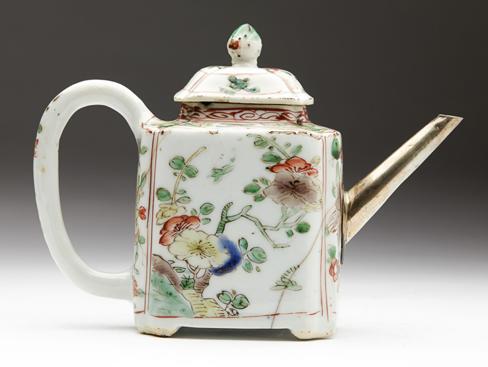 Antique Chinese Kangxi Polychrome Lidded Teapot 1662-1722