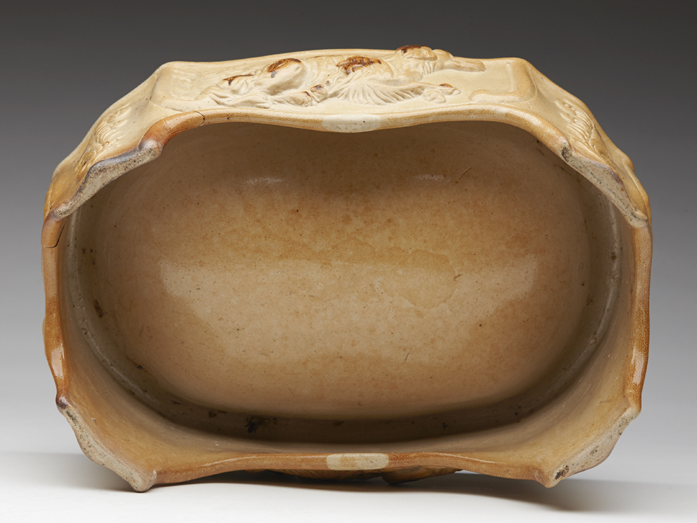 ANTIQUE BRAMPTON SALT GLAZED DOG BOWL C.1850 - Image 5 of 12