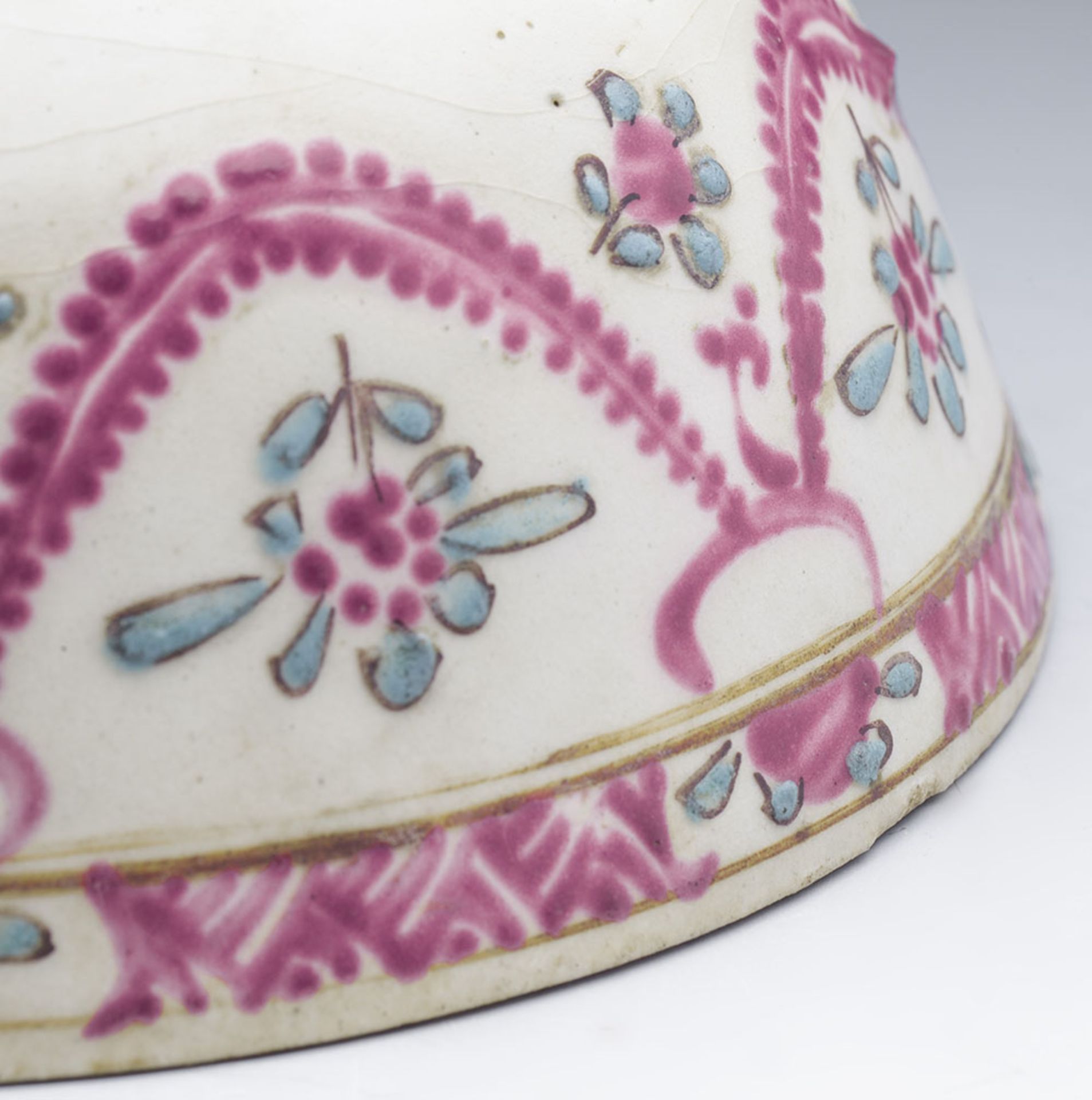 ANTIQUE MIDDLE EASTERN BOWL WITH FLORAL GARLANDS 17/18TH C. - Image 9 of 12