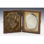 ANTIQUE CASED DAGUERREOTYPE OF A MANS PORTRAIT c.1850