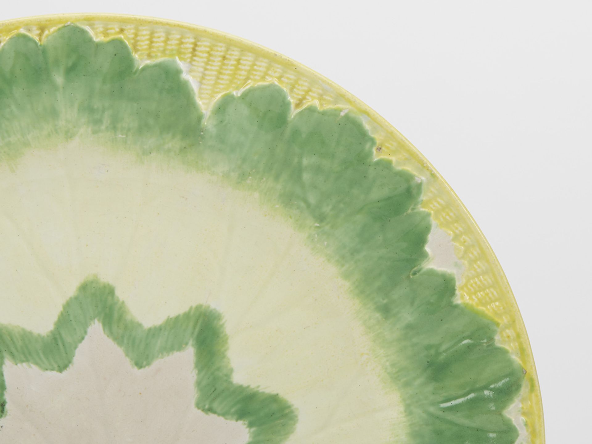 PAIR ANTIQUE WEDGWOOD MAJOLICA LEAF PLATES c.1860 - Image 2 of 7