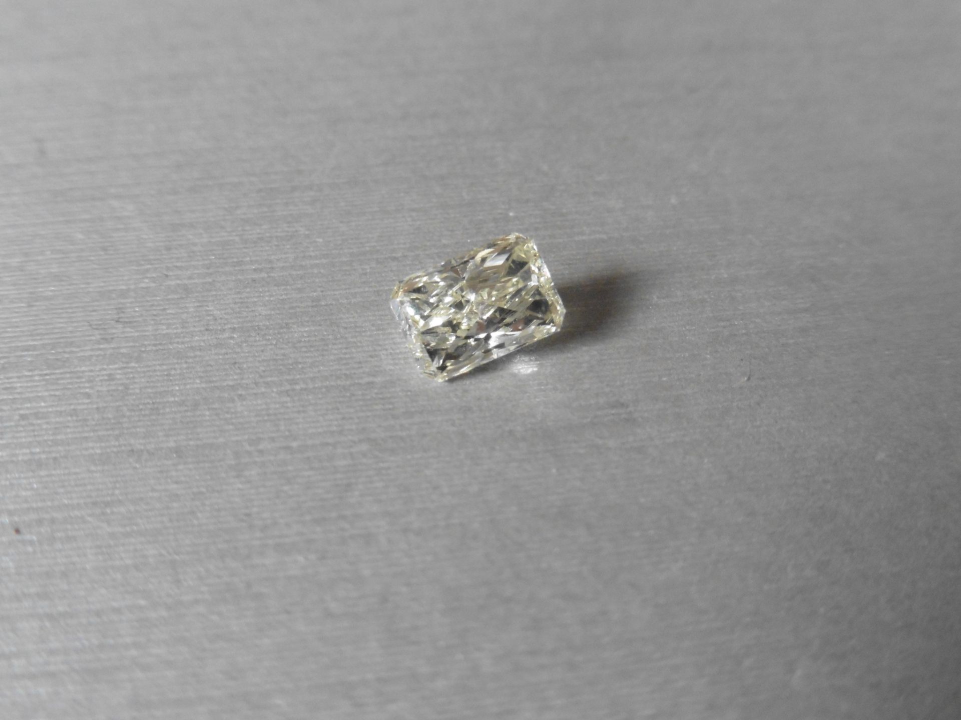 1.19ct loose radiant cut diamond. K colour, VVS2 clarity. 7.74 x 5.36 x 3.25mm. - Image 4 of 4