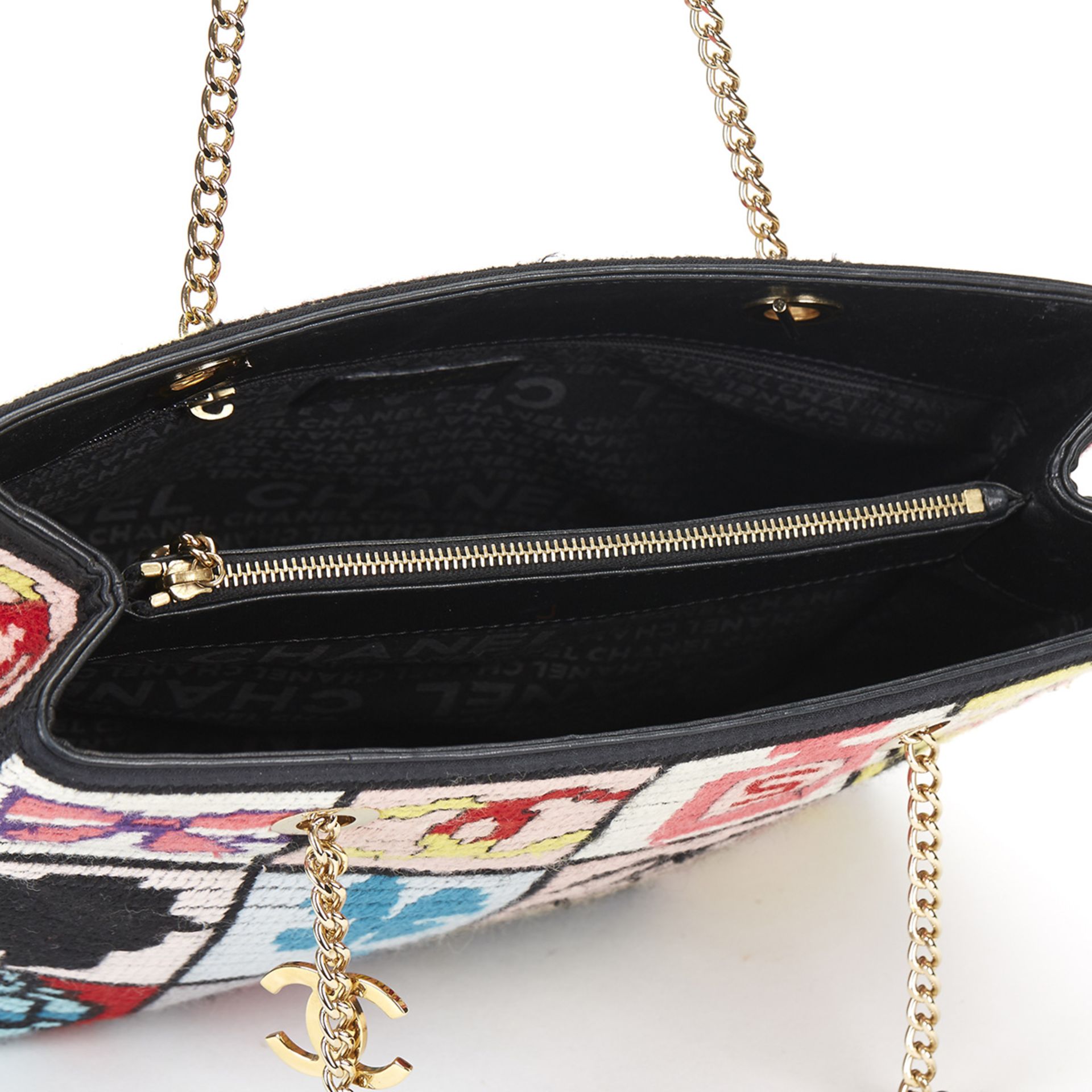 CHANEL Timeless Shoulder Bag - Bild 9 aus 9