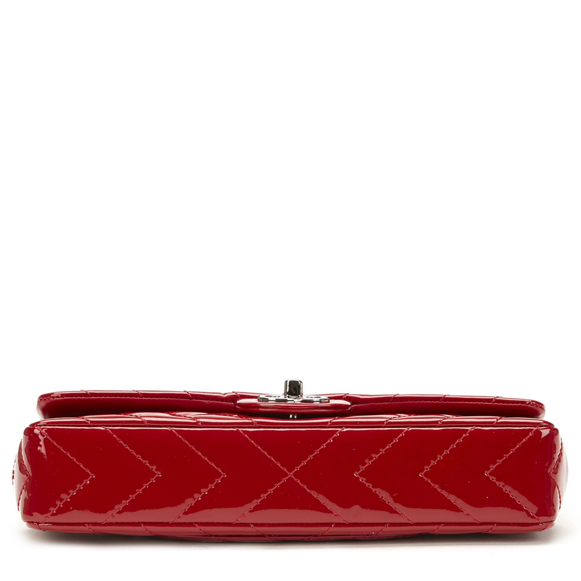 CHANEL East West Classic Single Flap Bag - Image 5 of 9