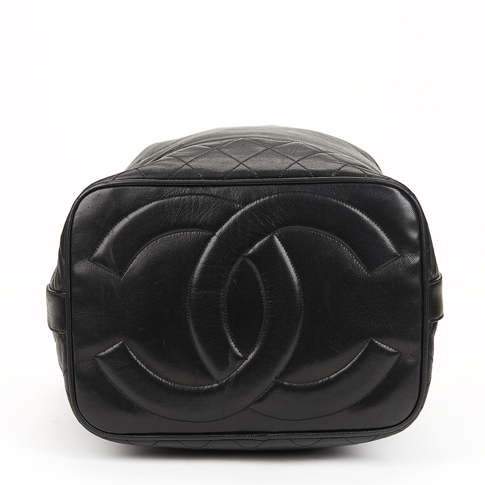 CHANEL Bucket Bag - Image 5 of 10