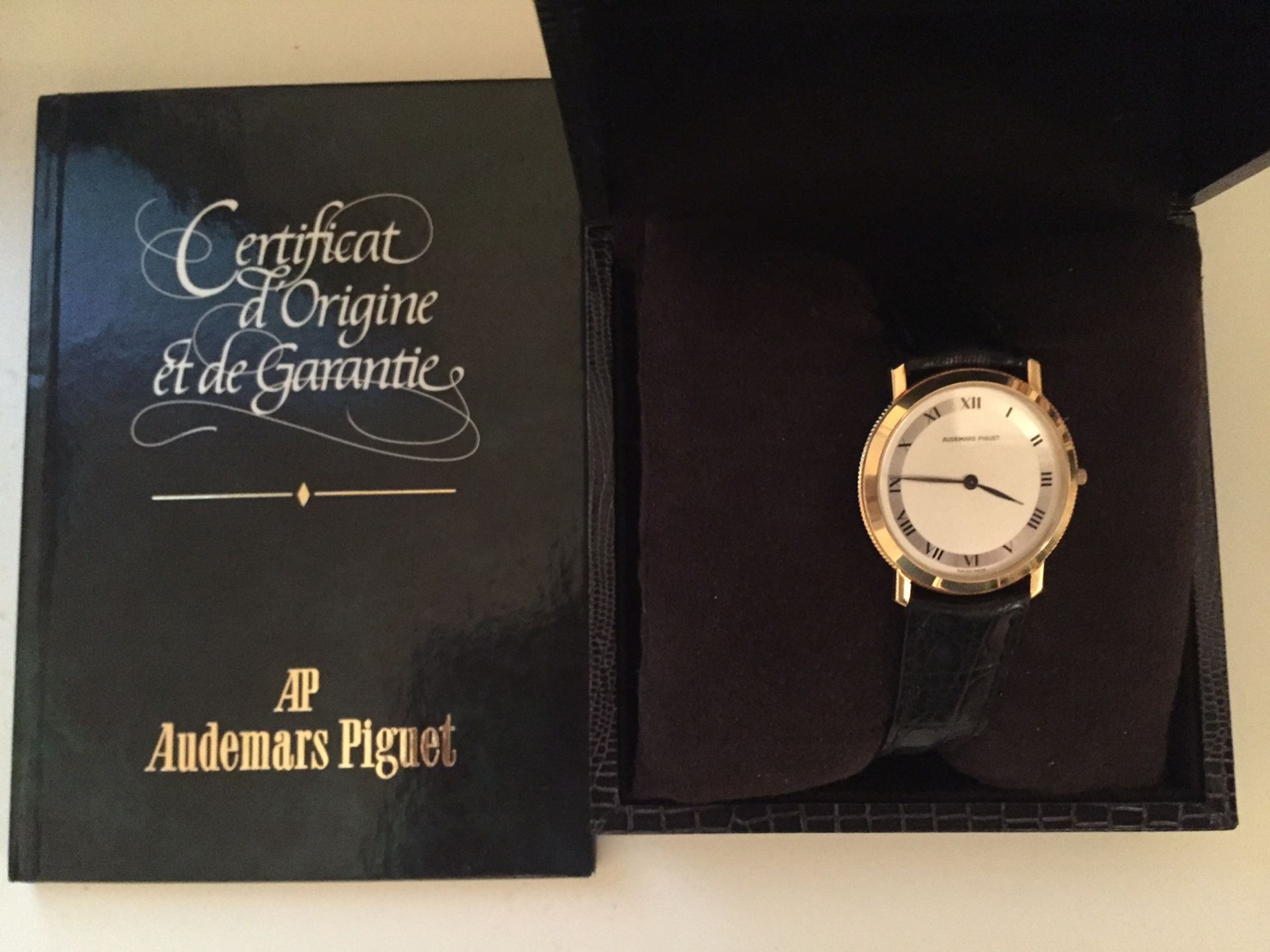 NO RESERVE Audemars Piguet Ultra Thin 18K Dress Watch - Image 4 of 5