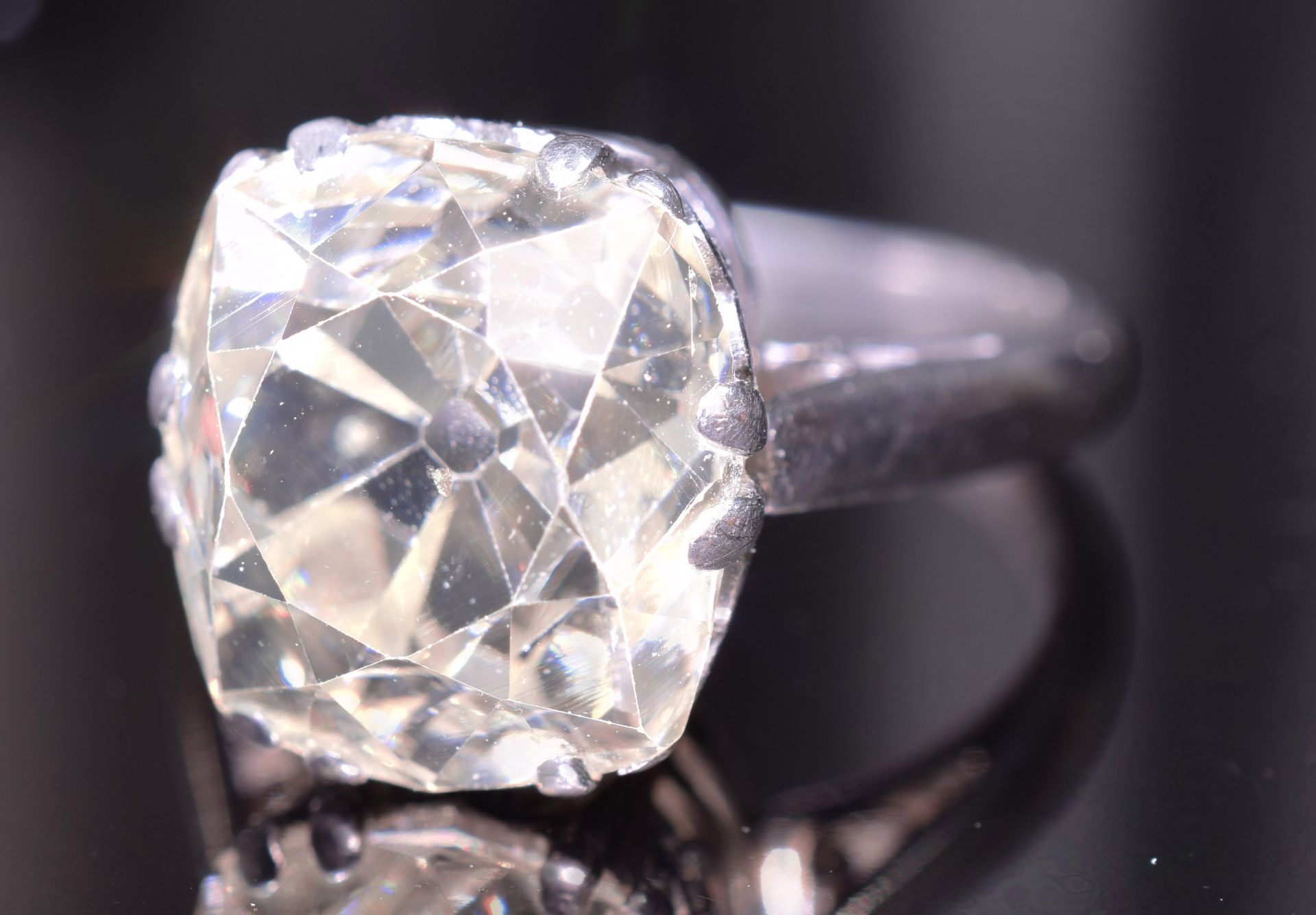 6.89 Carat Diamond Solitaire Ring - Image 6 of 10