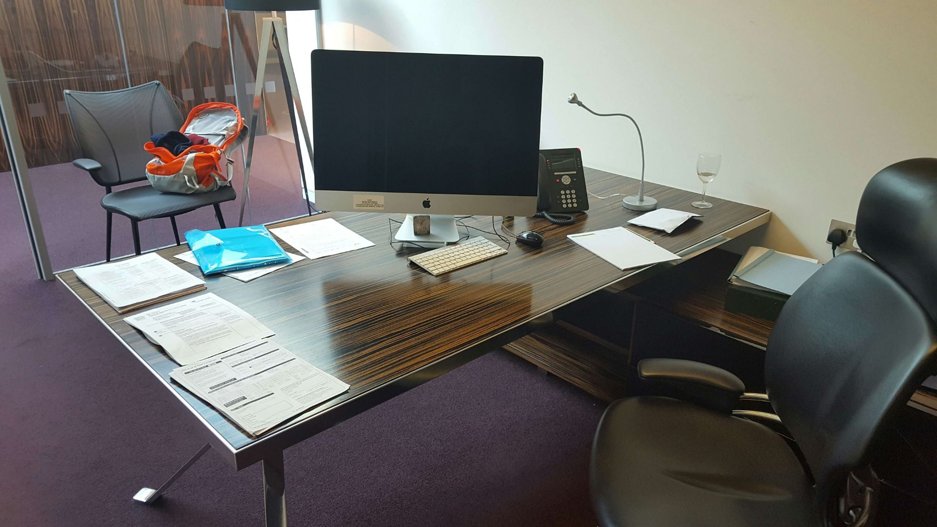 Designer Executive Desk Complete with Main User Skeleton Chair - Image 7 of 9