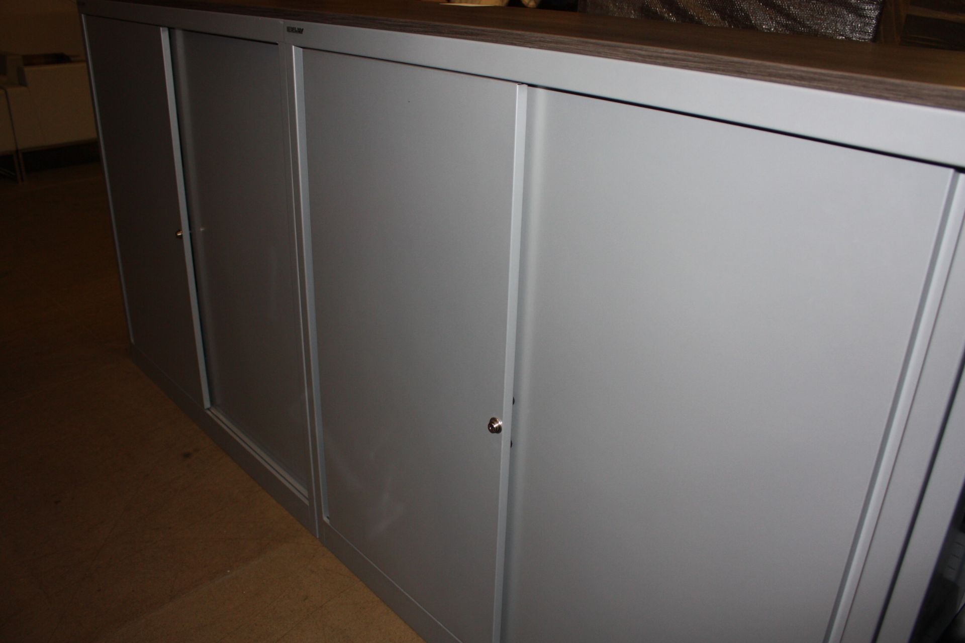 Bisley filing / storage cabinets in excellent condition - Image 5 of 5