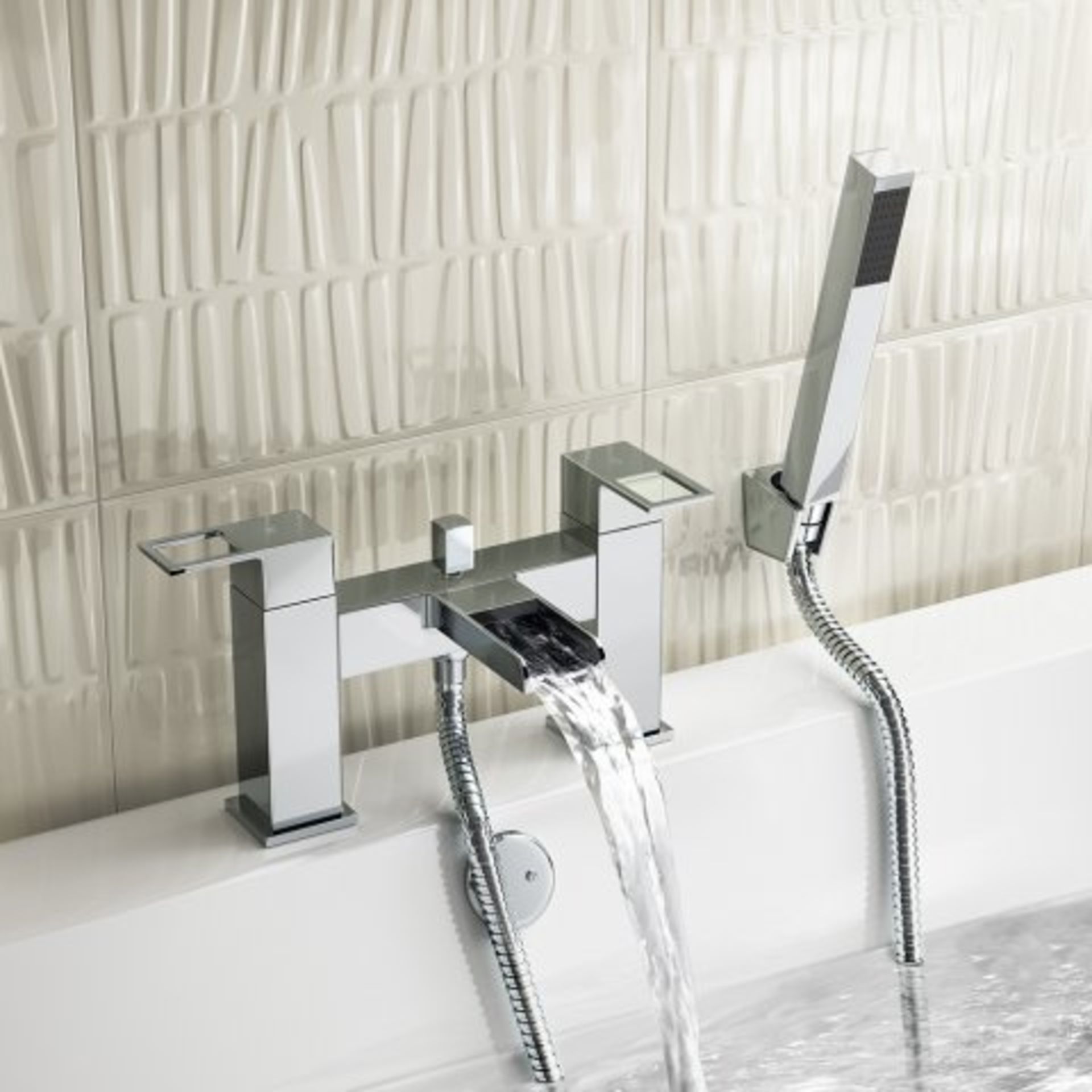 (K163) Everest II Waterfall Bath Mixer Tap with Hand Held Shower. RRP £199.99. Presenting a - Image 3 of 3