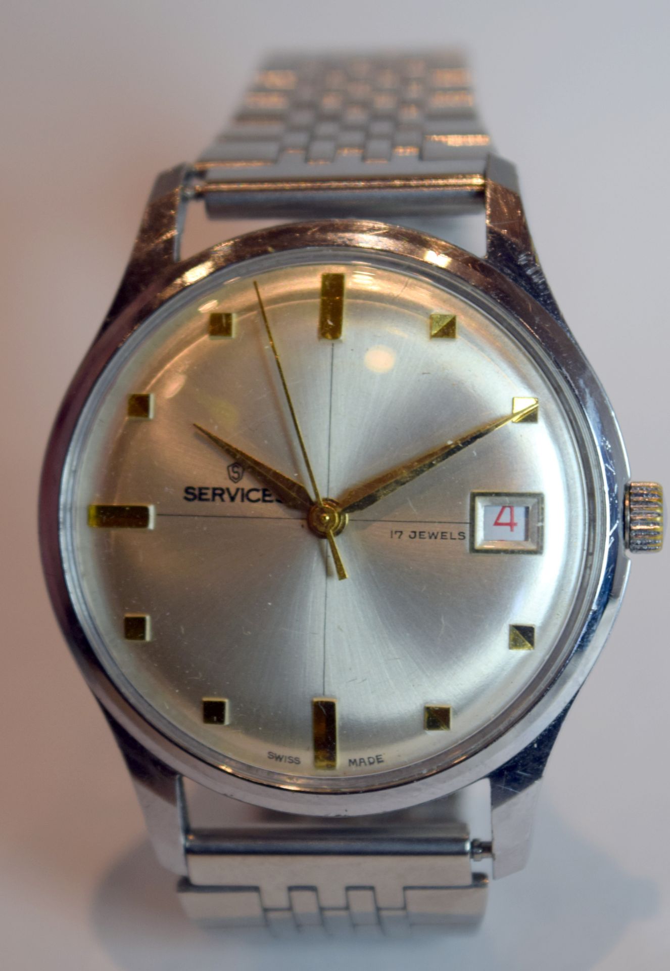 Services 17 Jewels Imperios Manual Winding Calendar Watch On SS Bracelet 1960s NO RESERVE!