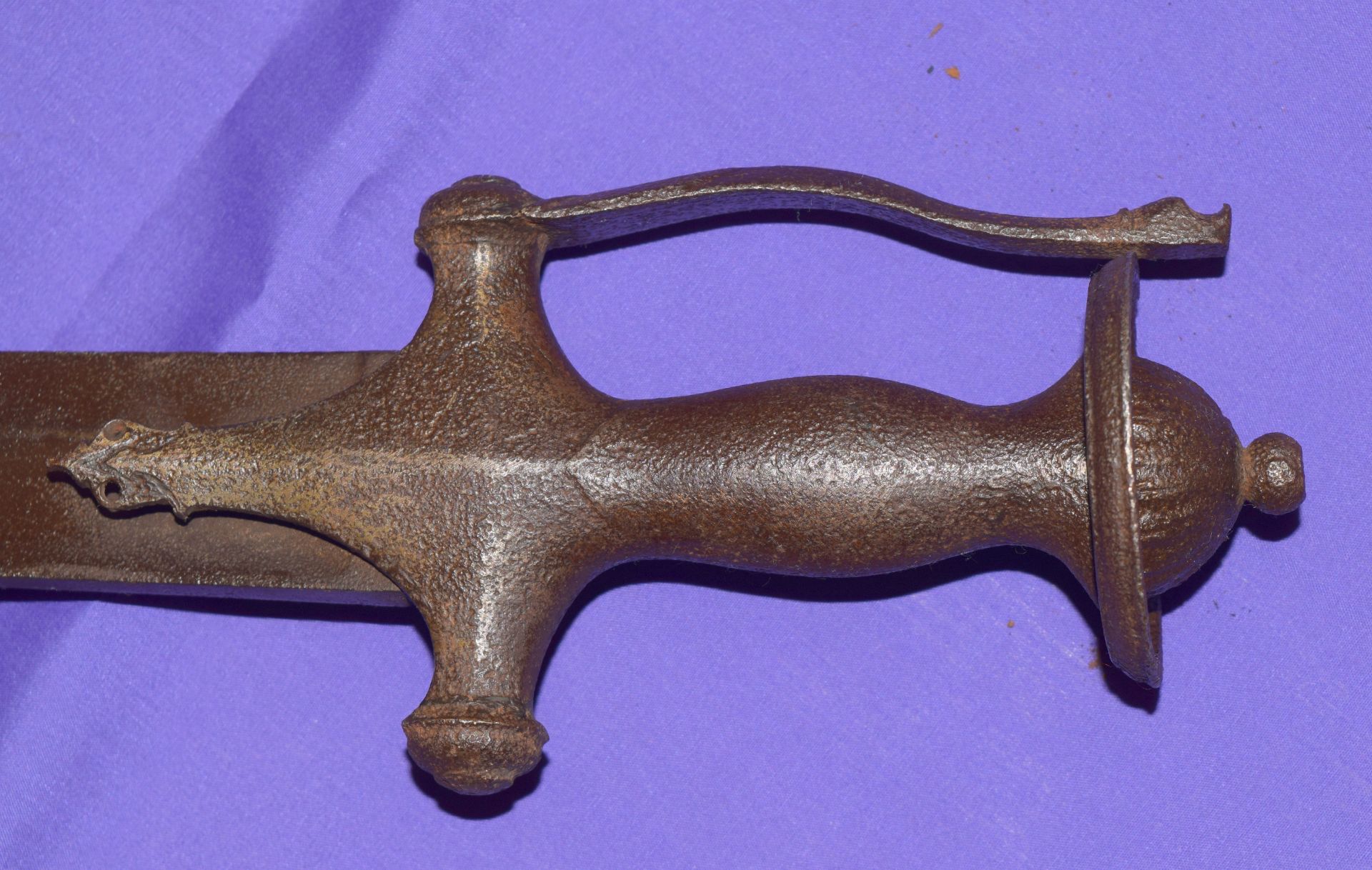 Vintage Indian Sub Continent Talwar Sword NO RESERVE - Image 3 of 4
