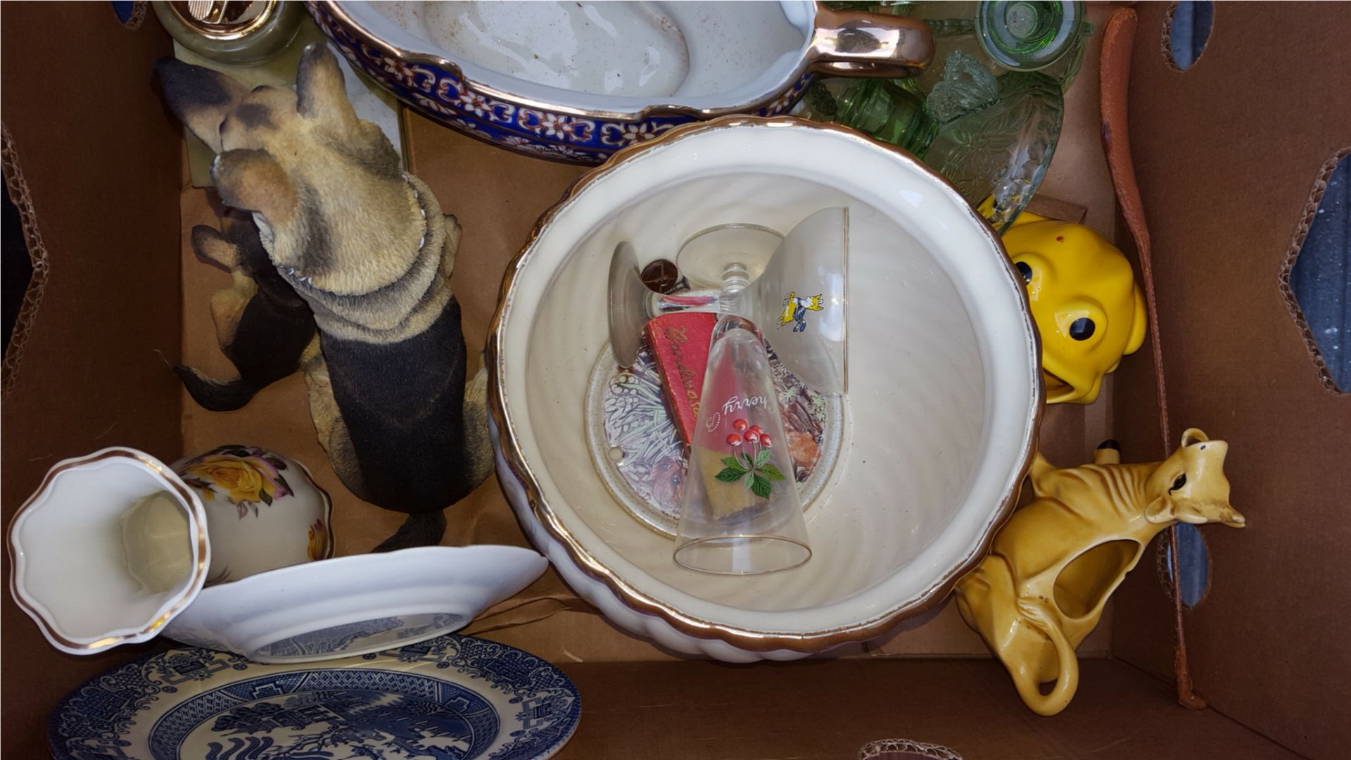 Box of Assorted China Pottery Cigars & Glass - Image 5 of 5