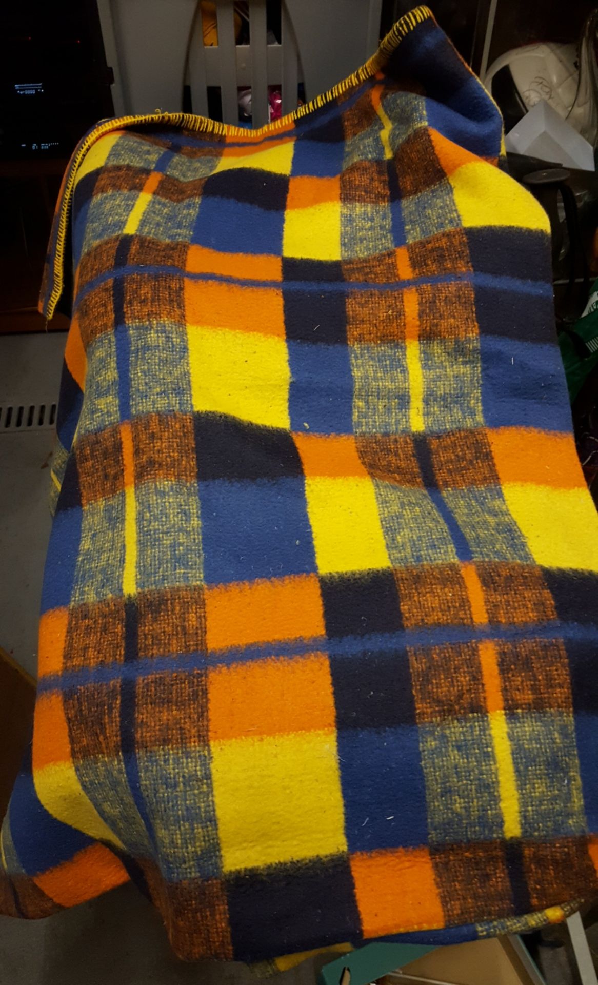 Bronte Tweed Travel Rug Plus 3 other travel rugs - Image 4 of 5
