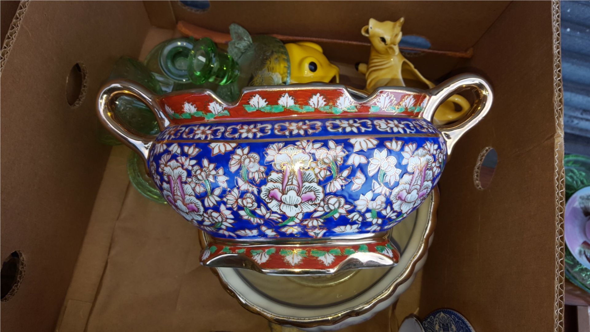 Box of Assorted China Pottery Cigars & Glass - Image 4 of 5