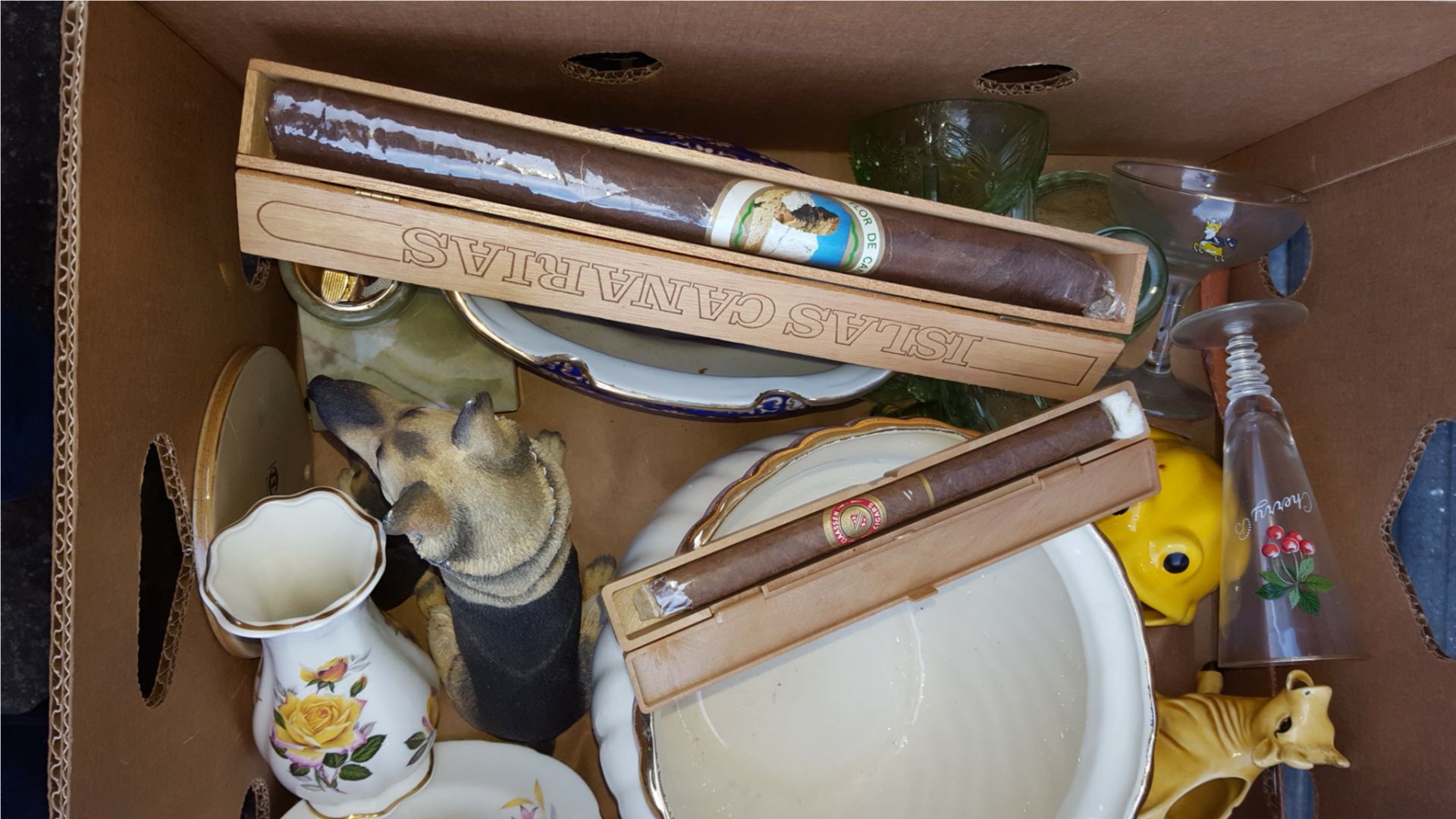 Box of Assorted China Pottery Cigars & Glass - Image 2 of 5