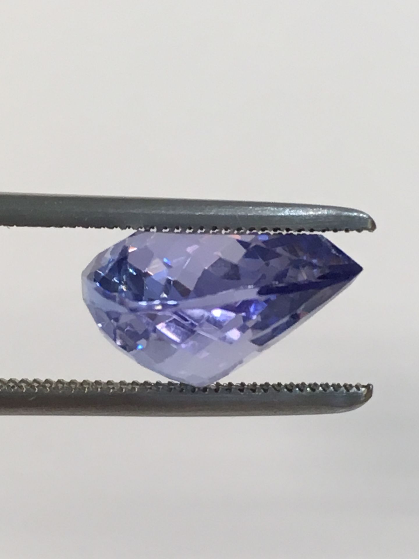 Tanzanite 8.04Ct Gemstone GIA report - 1249061132 - Image 5 of 5