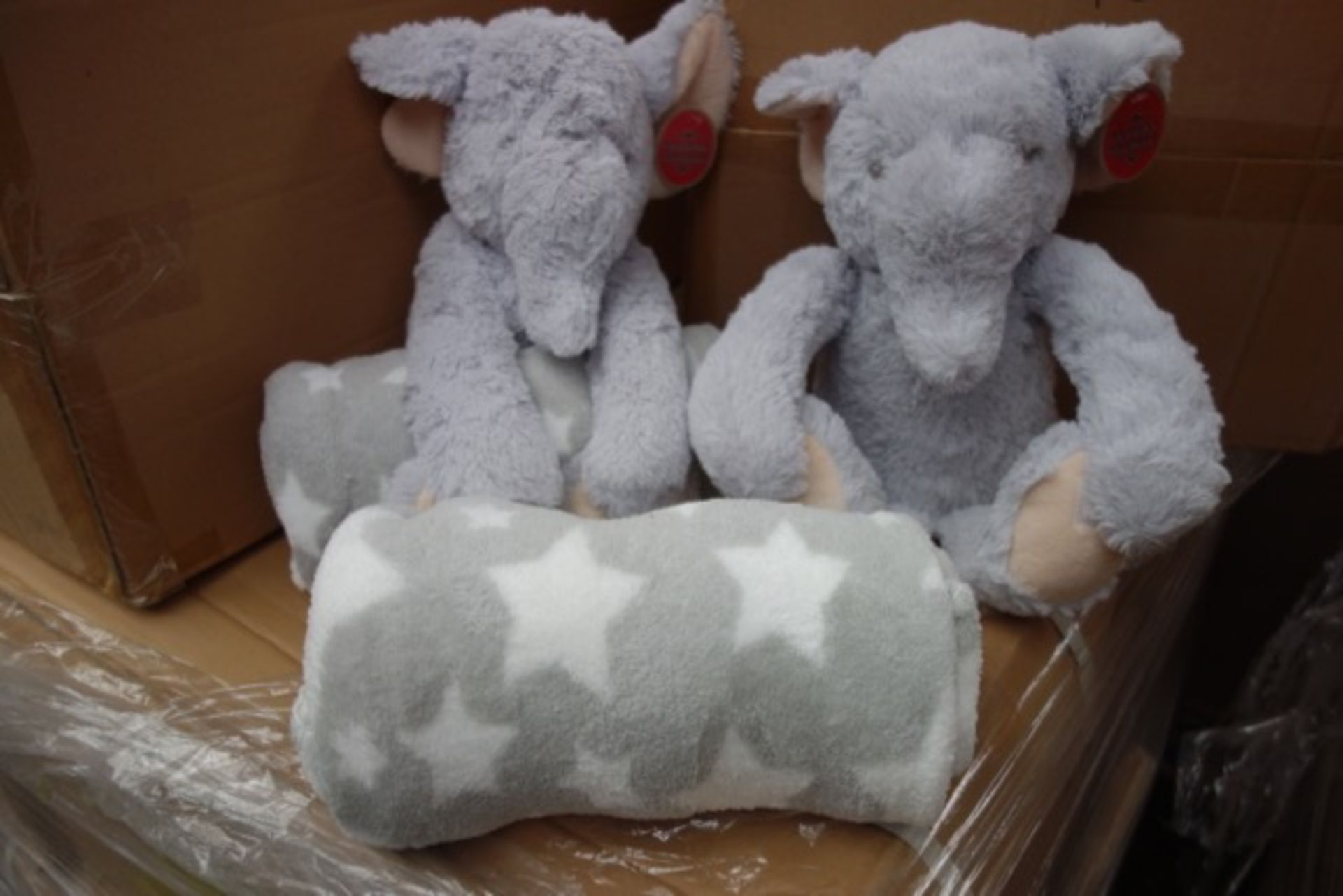 12 x Brand New Global Gizmos Elephant Teddy Bear with Detatchable Blankets. RRP £19.99 each,