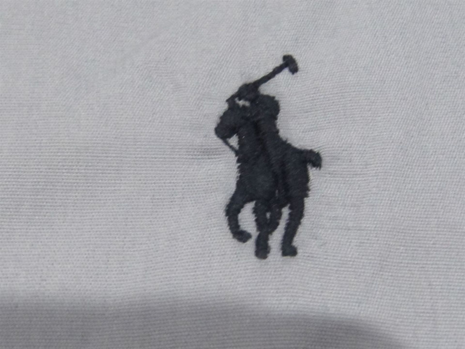 Ralph Lauren Shirt. Grey. Free Shipping when you Win 2 Lots or more. - Image 2 of 2