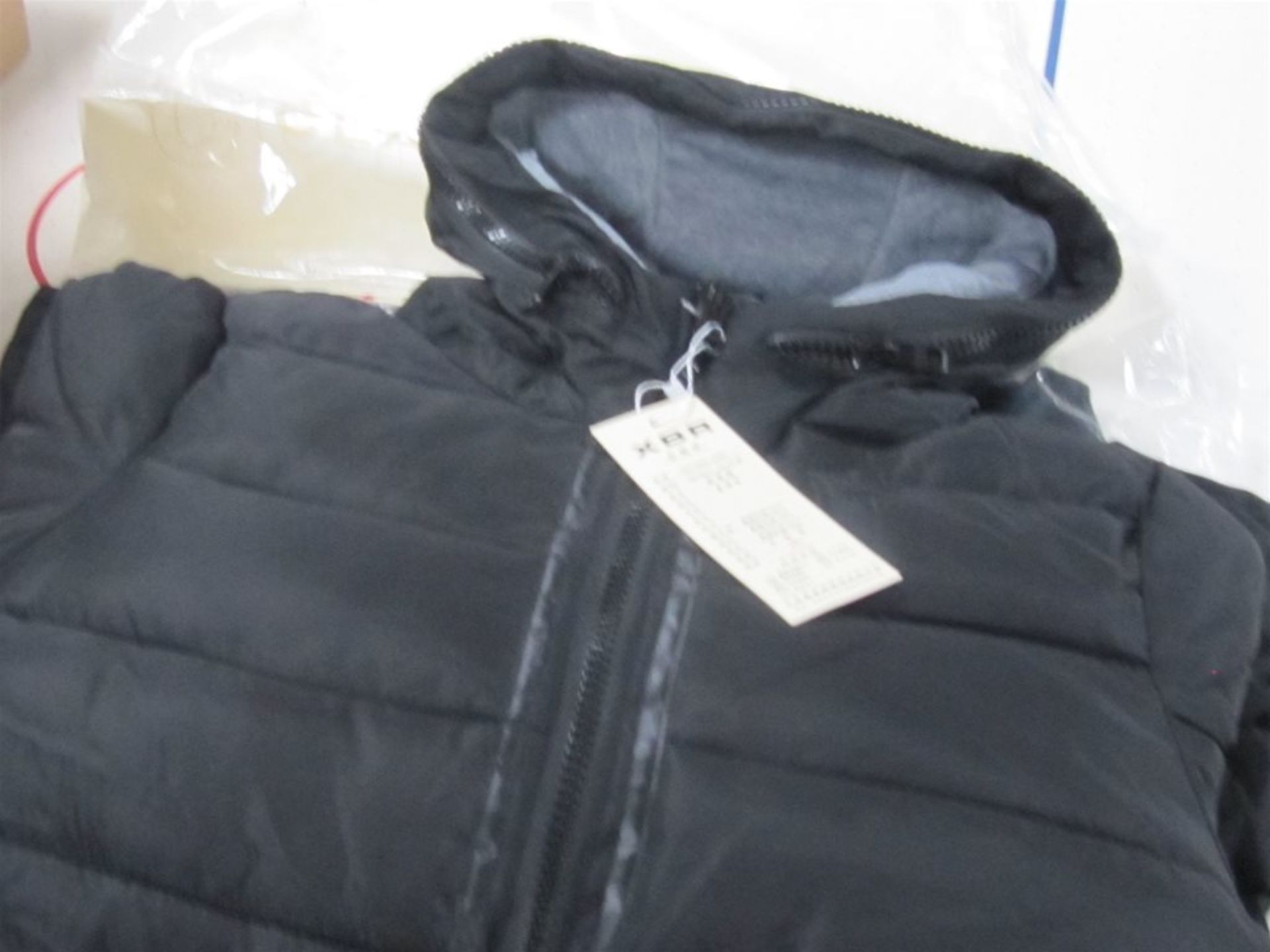 6 x Quality Coats. Free Shipping when you Win 2 Lots or more. - Image 4 of 9