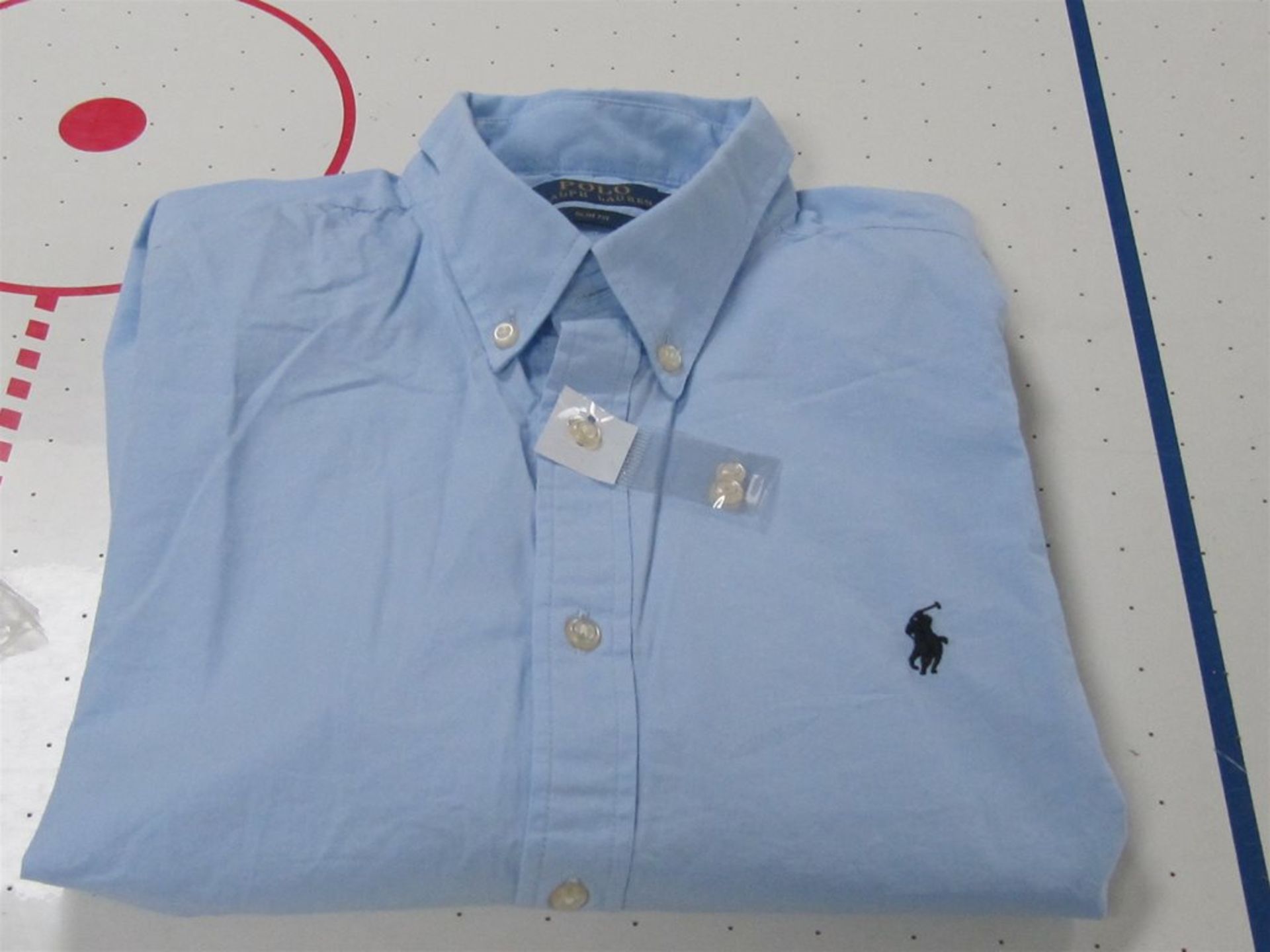 Ralph Lauren Shirt. Blue. Free Shipping when you Win 2 Lots or more.