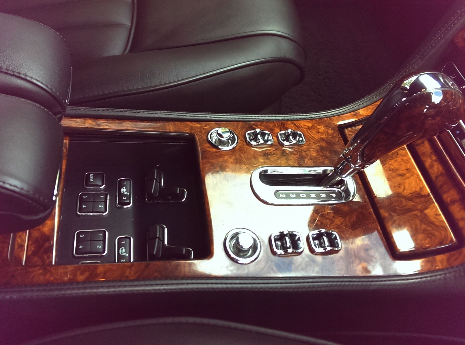 Bentley Arnage 6.8 Rl 4Dr - Image 11 of 16