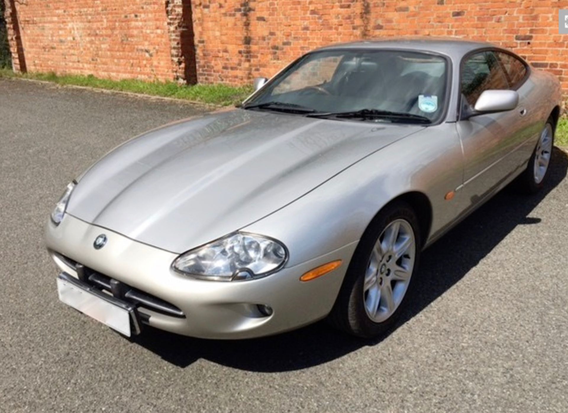 1998 Jaguar XK8 4.0 Coupe, Automatic,