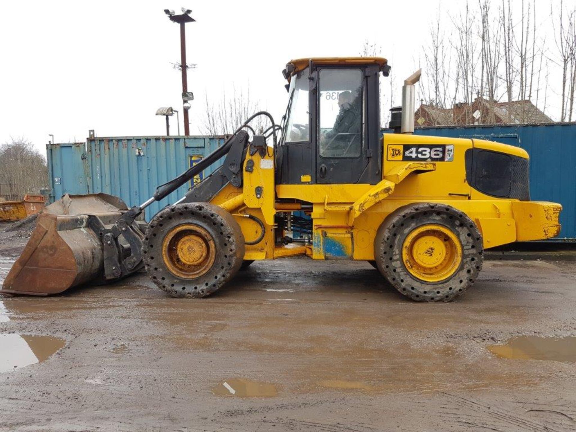 JCB 436 Loading Shovel 2005, Direct from work, quick hitch, bucket and solid tyres - Image 2 of 2