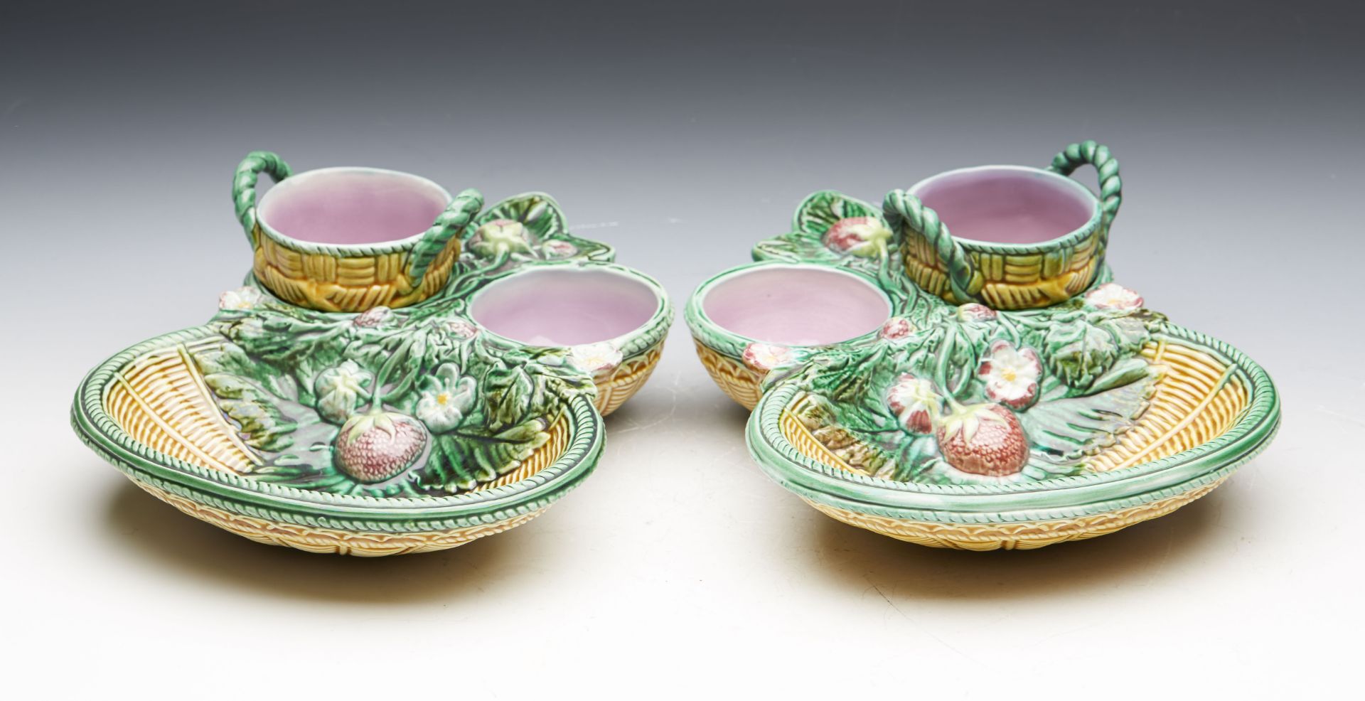 PAIR ANTIQUE GEORGE JONES MAJOLICA STRAWBERRY SERVING DISHES 1868