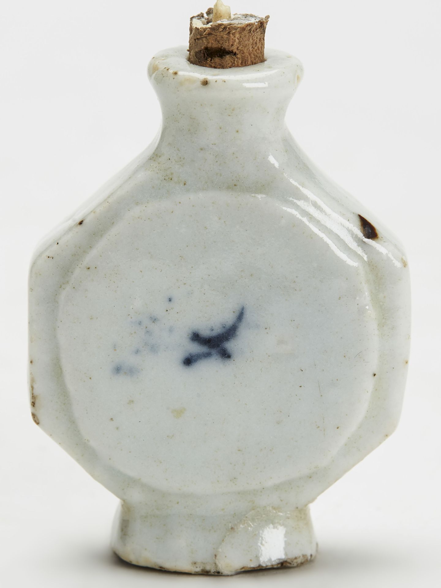 ANTIQUE CHINESE BLUE & WHITE LANDSCAPE SNUFF BOTTLE 18/19 C - Image 7 of 11