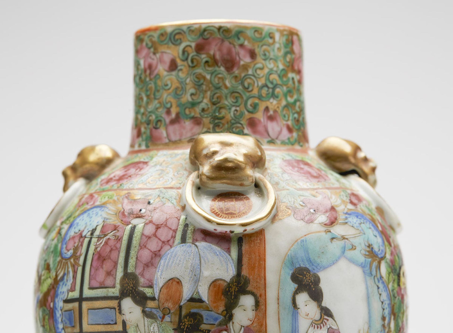 ANTIQUE CHINESE FAMILLE ROSE VASE WITH RING HANDLES 19TH C. - Image 2 of 10