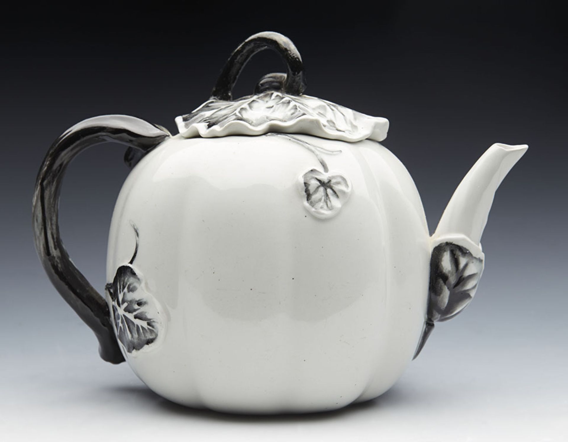 ANTIQUE WORCESTER PORCELAIN MELON LIDDED TEAPOT C.1880 - Image 11 of 11