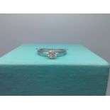 TIFFANY & CO CLASSIC SETTING PLATINUM DIAMOND RING 0.29 CT WITH TIFFANY BOXES & CERTIFICATE