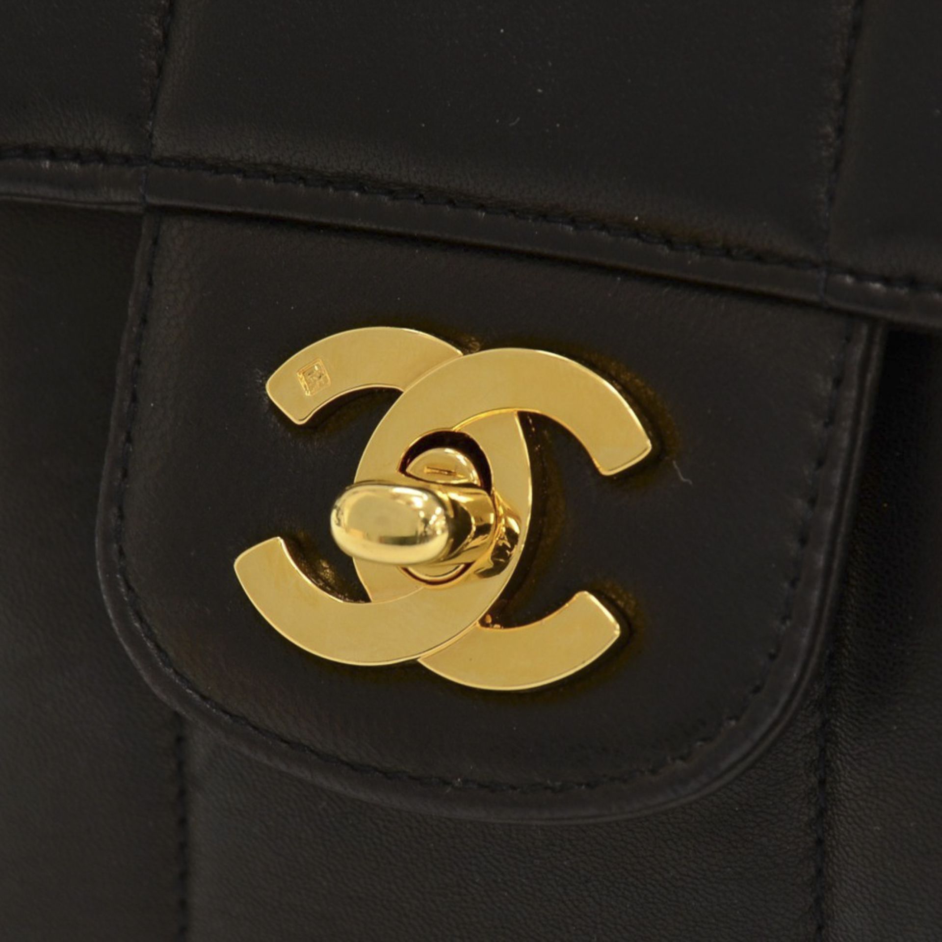 CHANEL Timeless Shoulder Bag - Image 7 of 10