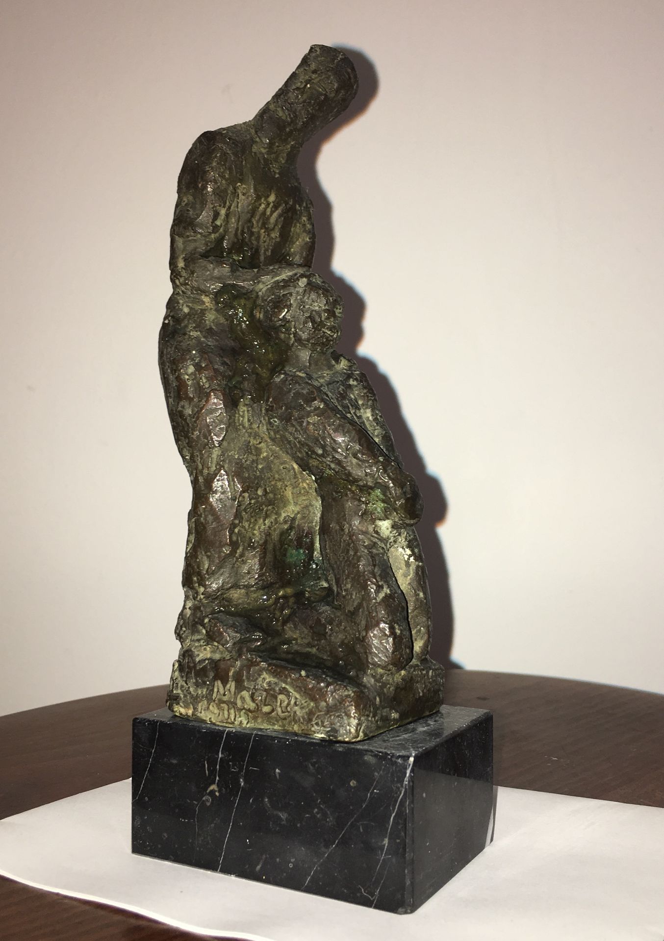 Mother and child bronze by Marek Szwarc - Image 3 of 3