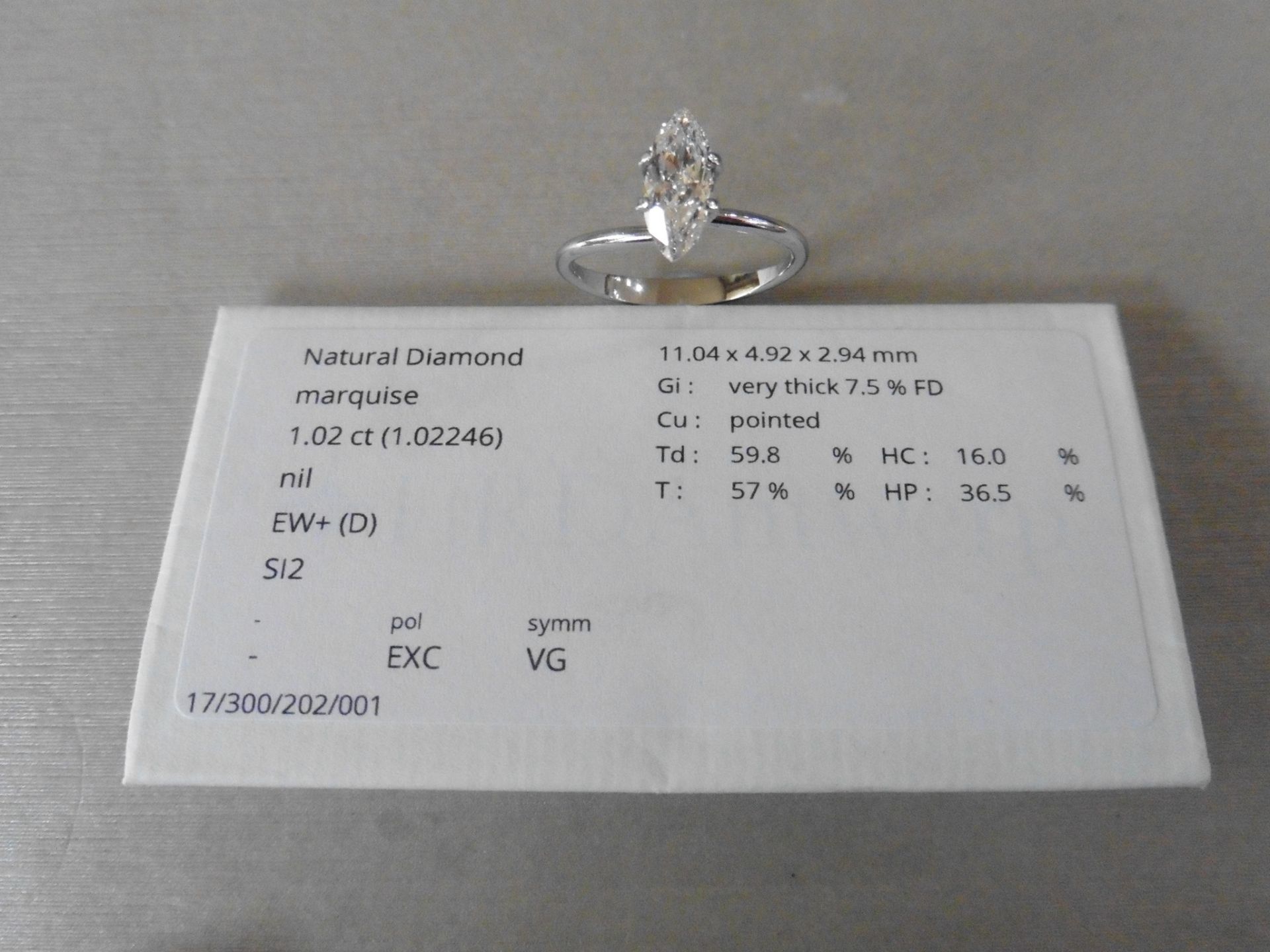 1.02ct loose marquise diamond. D colour and Si2 clarity. Measures 11.04 x 4.92 x 2.94mm . HRD - Image 7 of 8