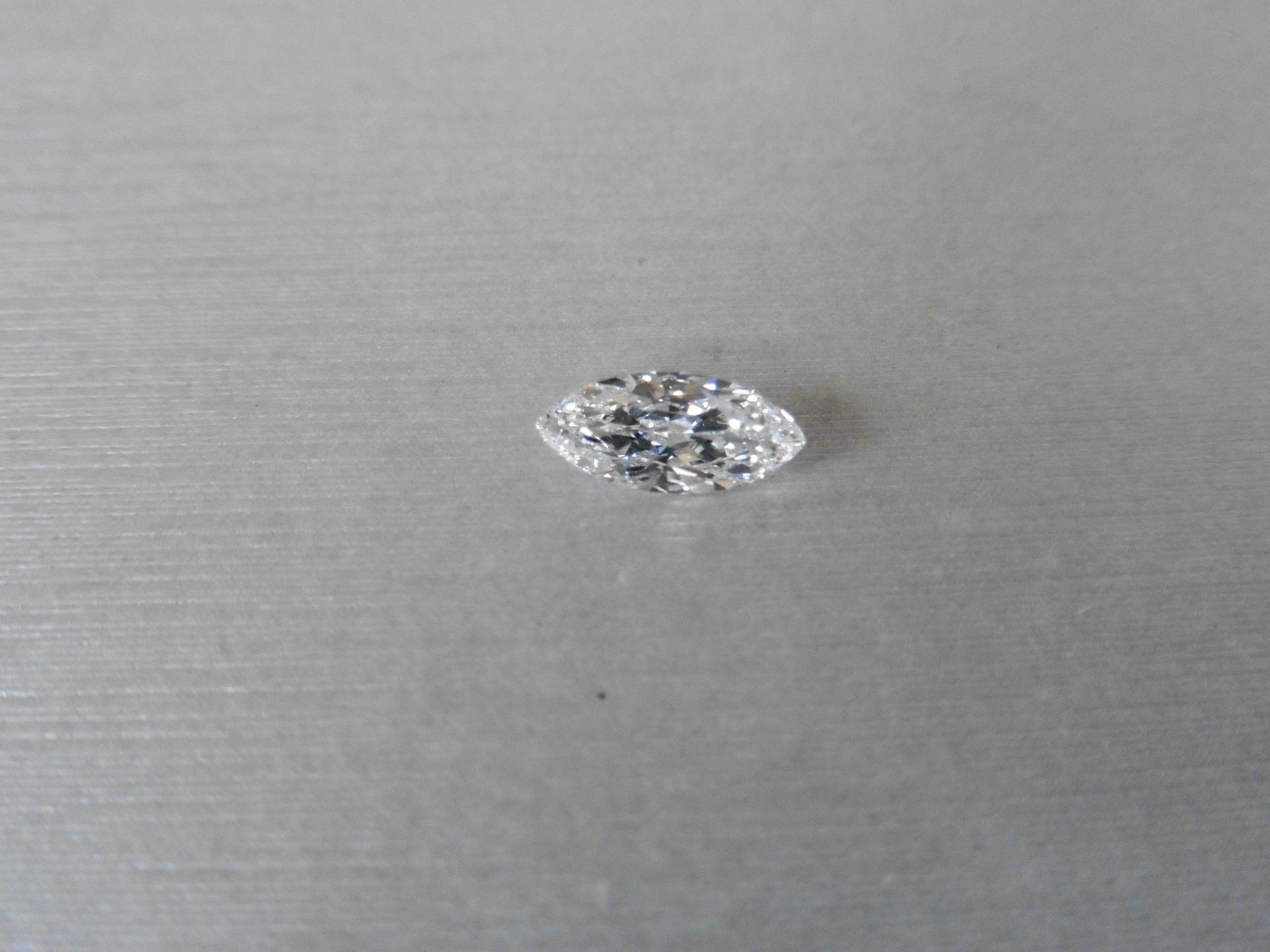 1.02ct loose marquise diamond. D colour and Si2 clarity. Measures 11.04 x 4.92 x 2.94mm . HRD