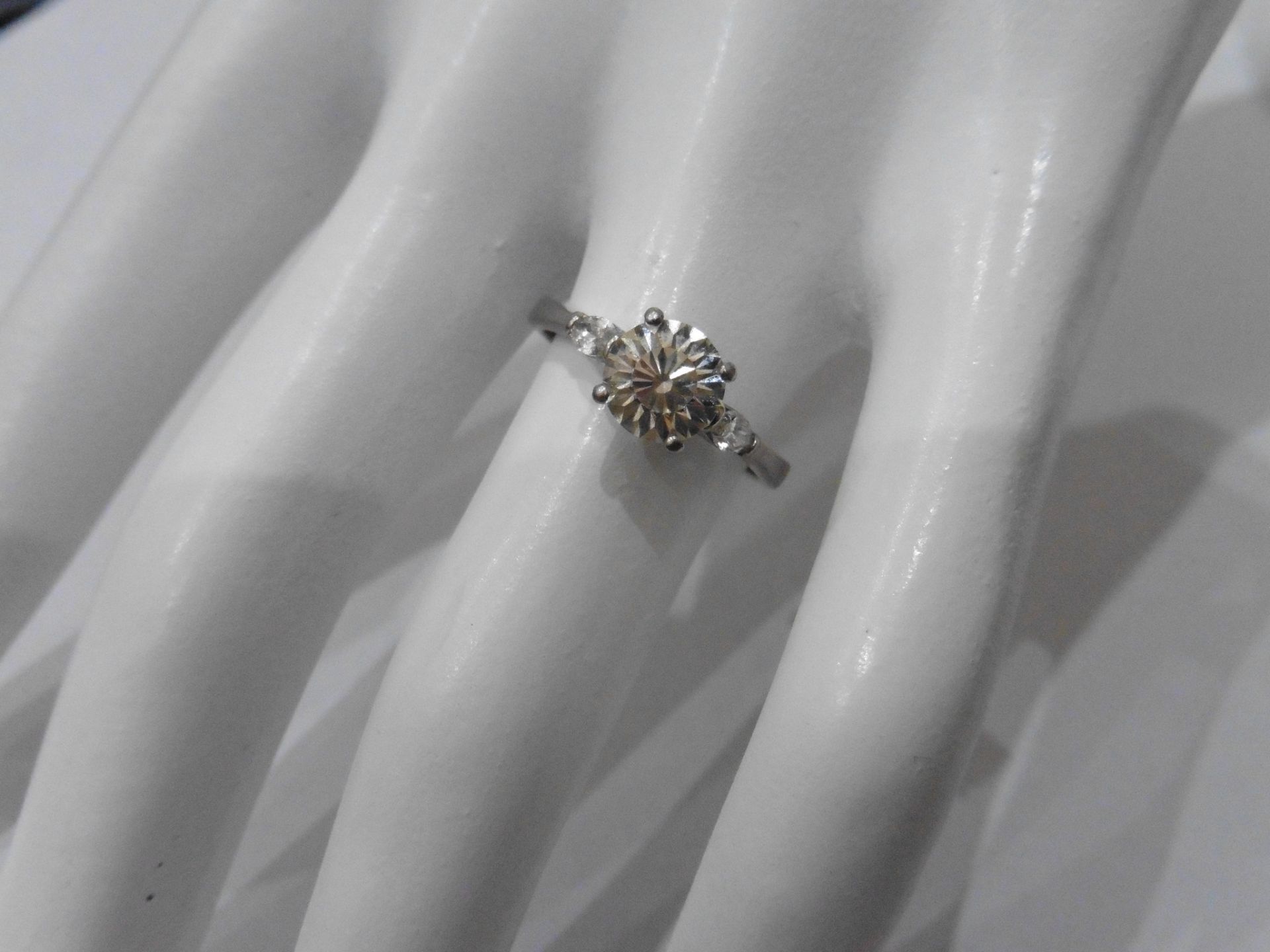 1.33ct diamond set solitaire ring. Set with a round cut diamond, K colour, VS1 clarity weighing - Image 4 of 5