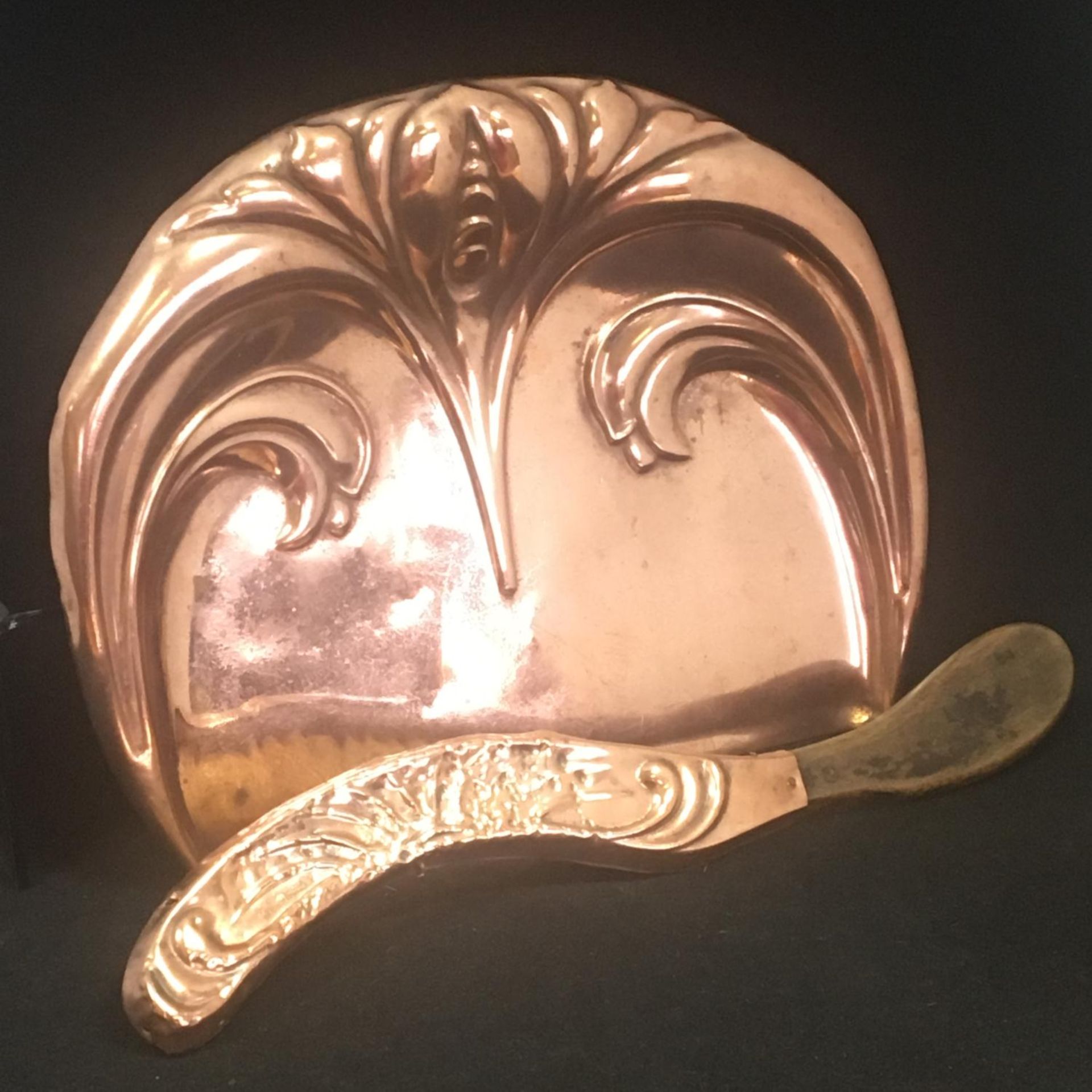 Antique Art Nouveau copper crumb tray and matching brush set c1905. Superb period design by