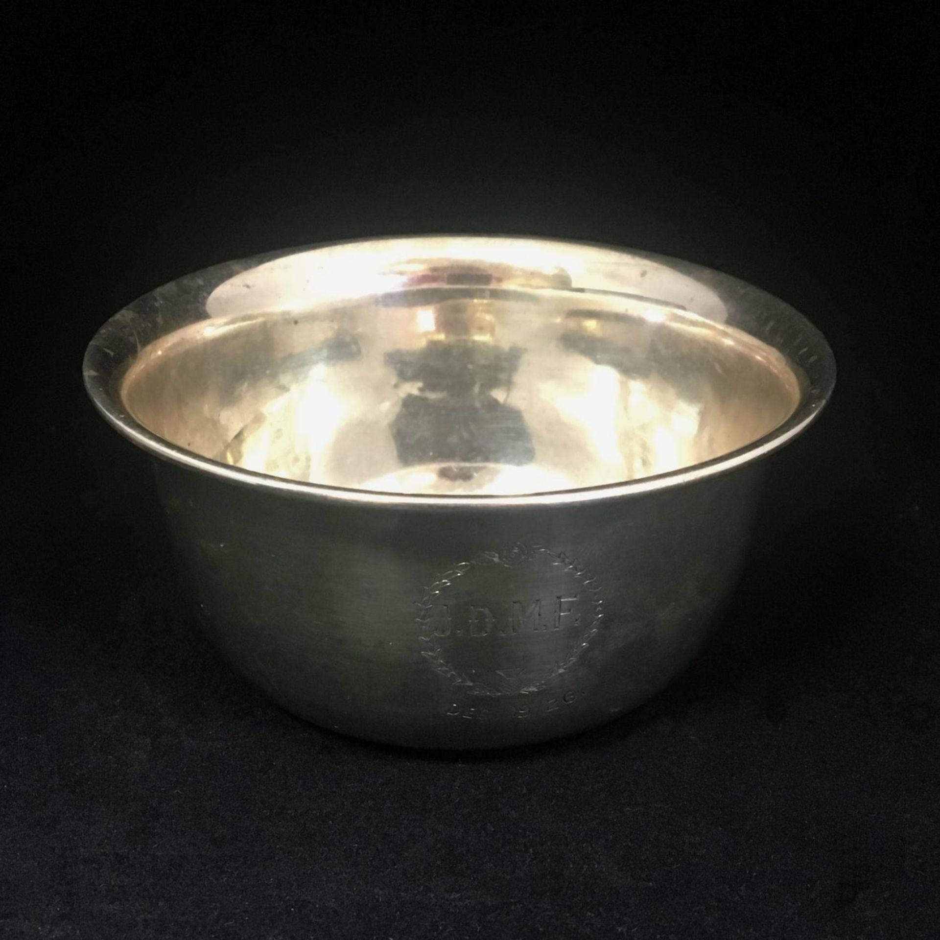 1920s silver bowl by George Unite & Sons. Birmingham hallmarks c1926. 10.5cm diameter. Weight 75g.