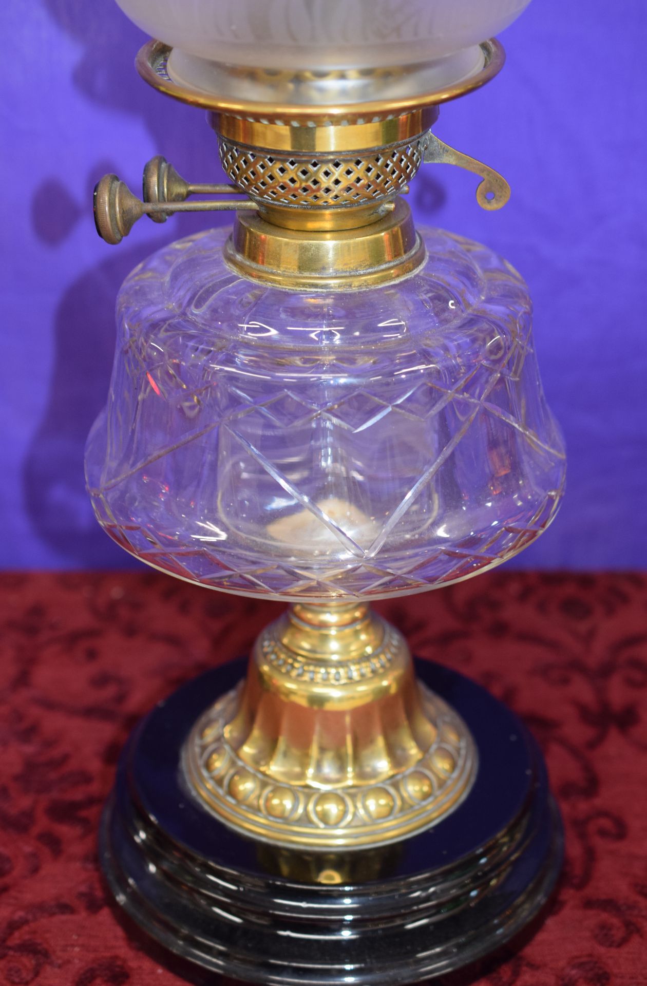 Victorian Oil Lamp With Plain Glass Reservoir And Cranberry Frilled Globe - Image 3 of 3