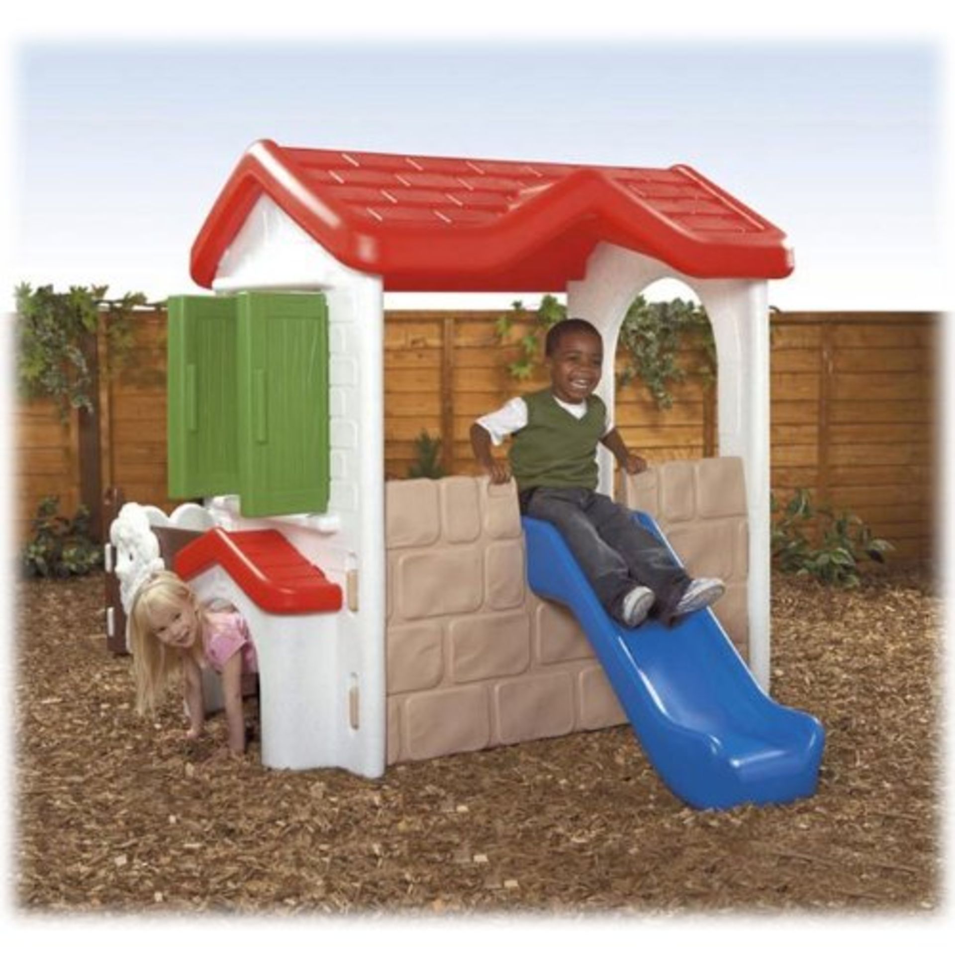 New and boxed rrp £349.99 Fisher Price Extra large outdoor Farm playset comes in 3 cartons