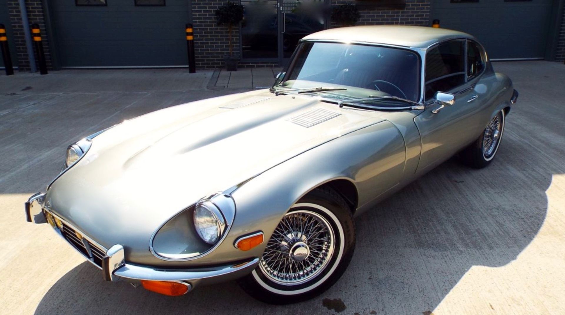 1972 Jaguar E-Type 5.3 V12 Series Ill 2 + 2 - Image 10 of 17