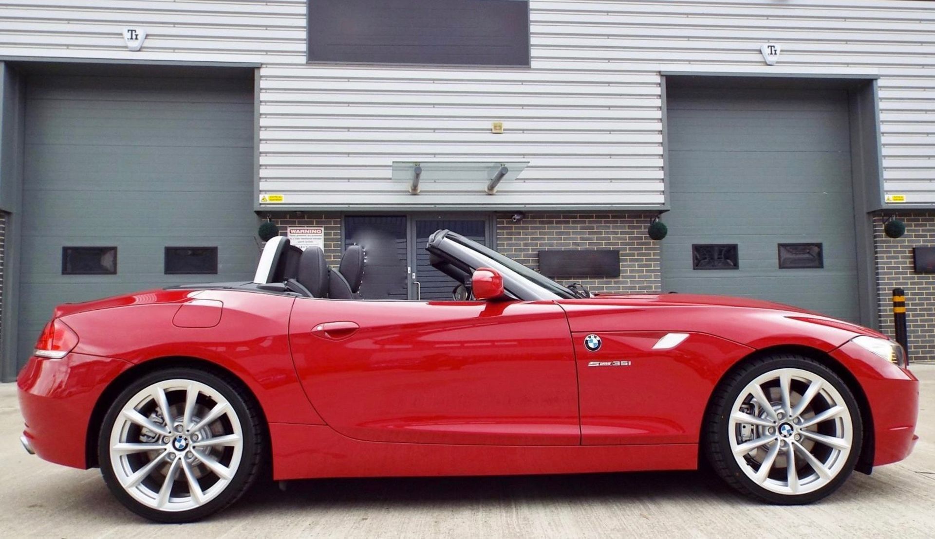 2009 BMW Z4 3.0 sDrive - Image 3 of 12